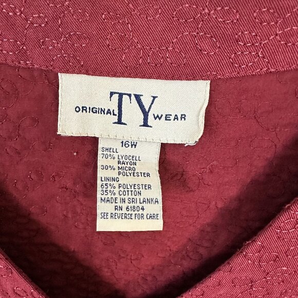 Womens Burgundy Cardigan By TY Wear Size 16W Button Front Embossed Texture - Picture 2 of 8